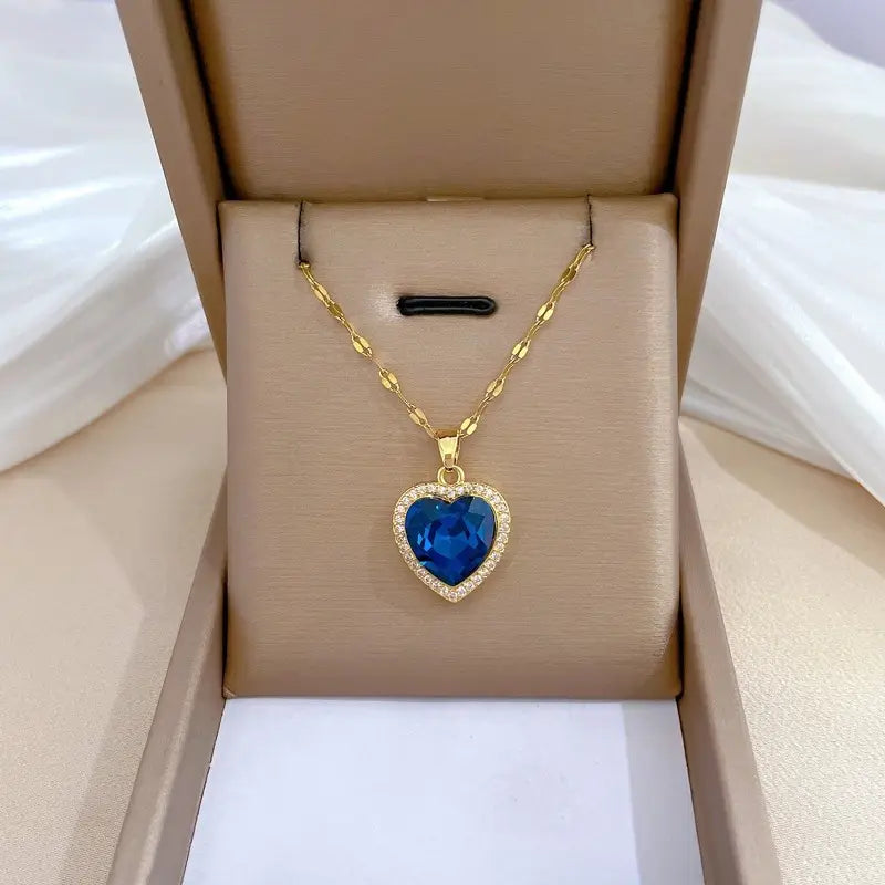Jaselle - Royal Heart Necklace