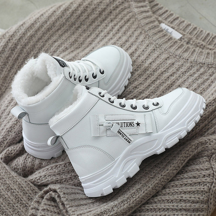 Naomie - Trendy Classic Boots