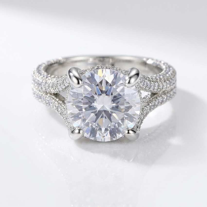 INFINITE SPARKLE RING