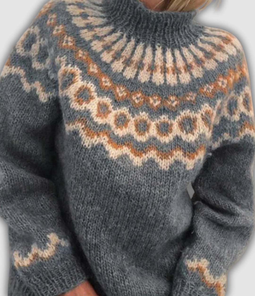 Daniella - Cozy Charm Pullover