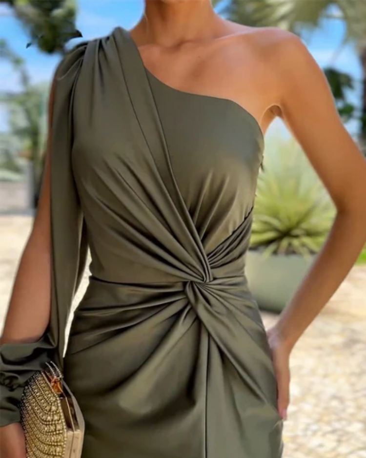 Yara - One-Shoulder Maxi Dress