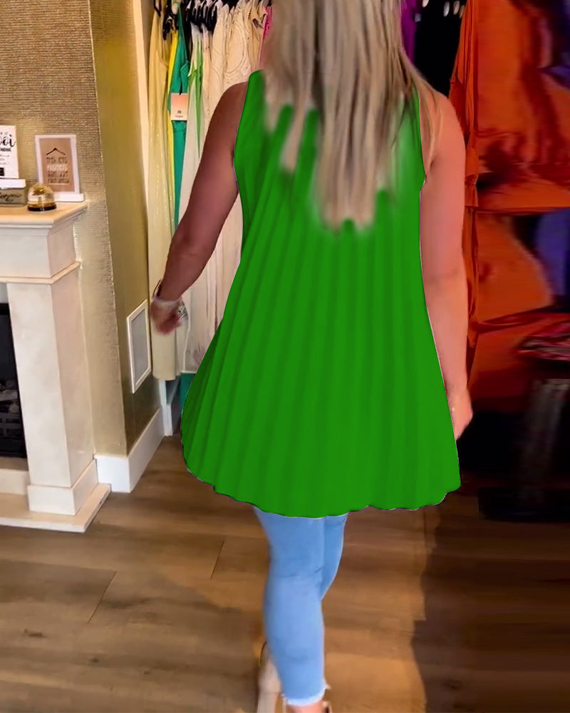 Calyx - Elegant V-neck Top