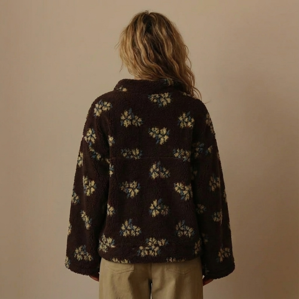 Kiana - Cozy Floral Sweater