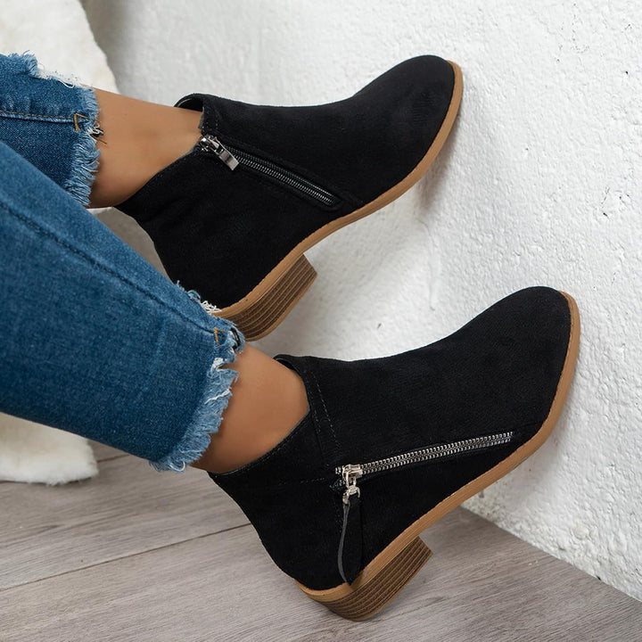 Daina - Casual Zip-Up Boots
