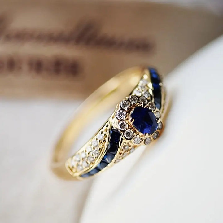 Evelissa - Vintage Royale Ring