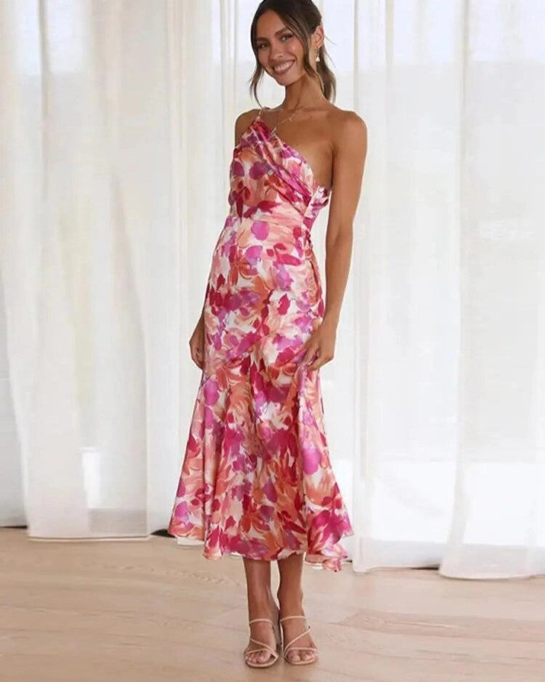 Alysa - Floral Chic Dress