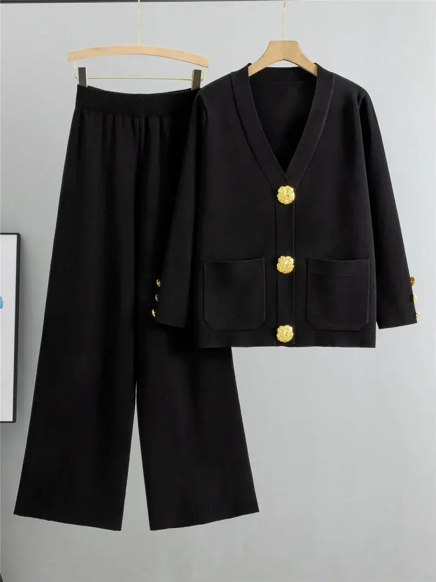 Livia - Buttoned Lounge Set