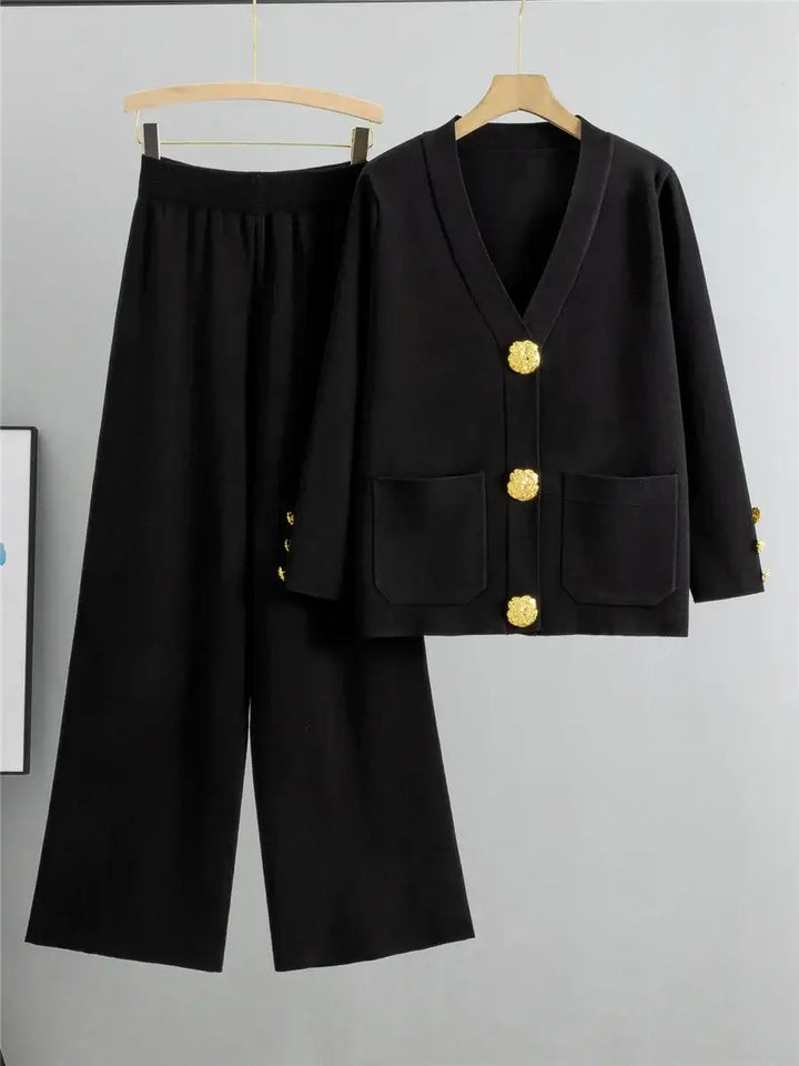 Livia - Buttoned Lounge Set