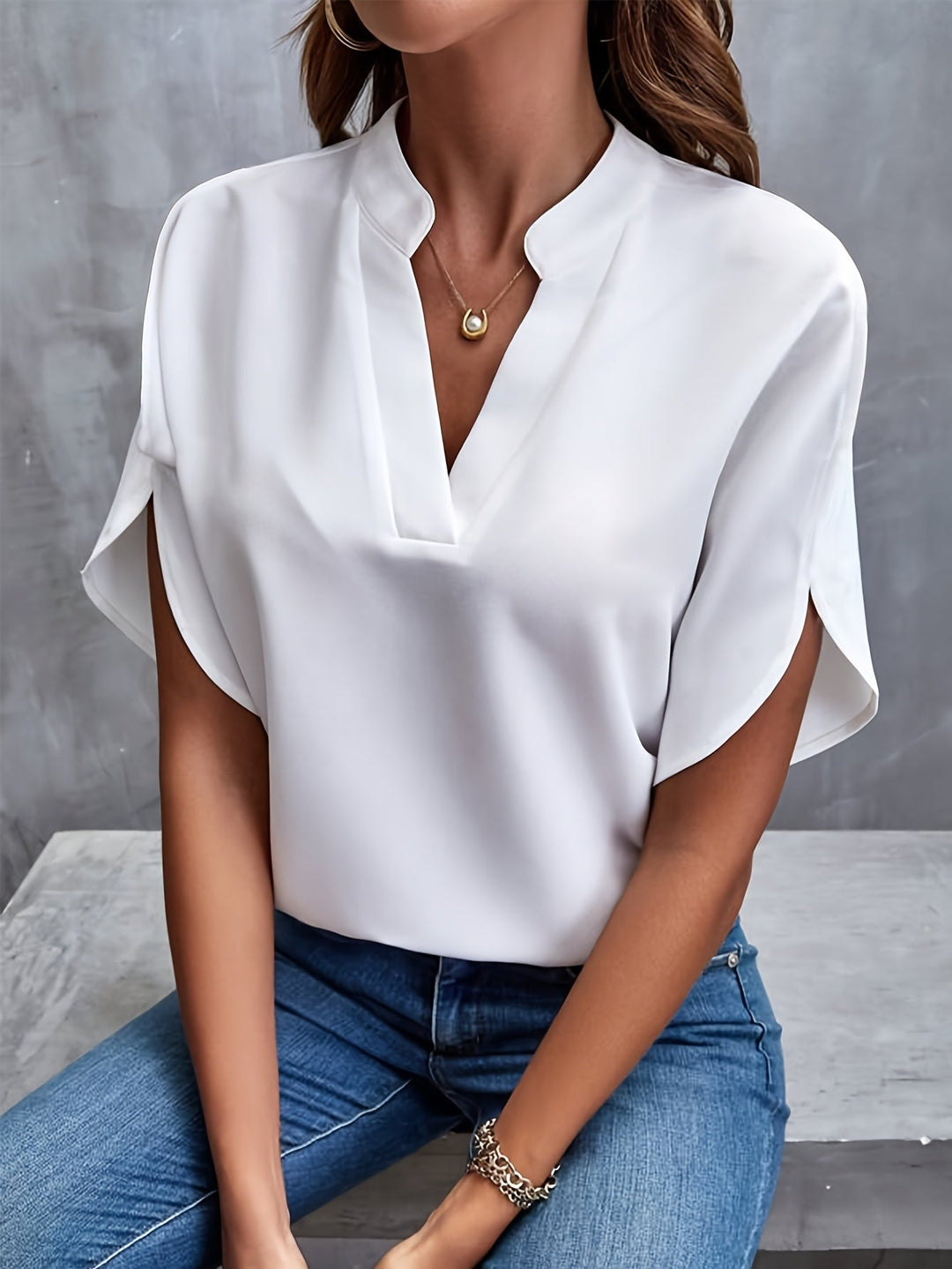 Mina - Luxurious Elegant Blouse