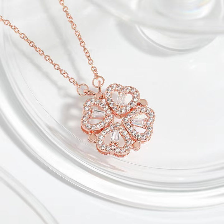 Julia - Clover Elegance Necklace