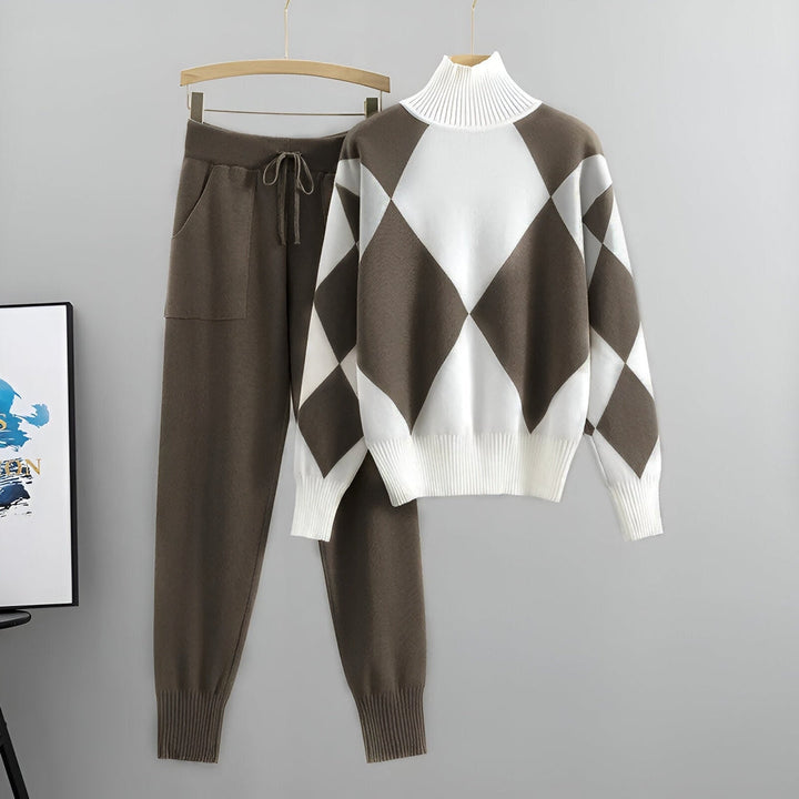 Vera - Stylish Turtleneck Set