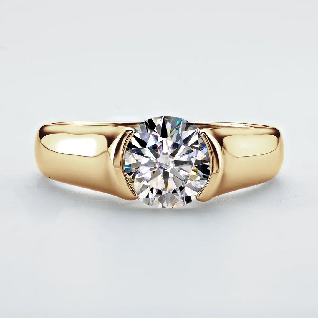 Sherly - Round Solitaire Gold Zirconia Ring