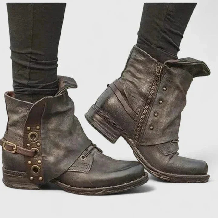 Savannah - Bold Rivet Boots