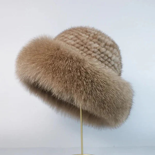 Serra - Plush Fur Hat