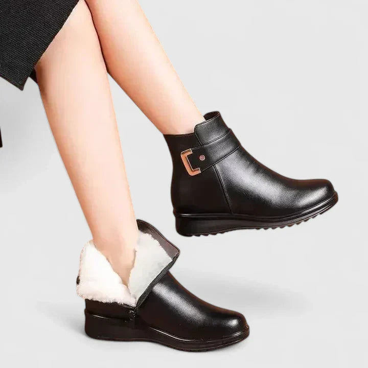 Rhovelyn | Ergonomic Boots