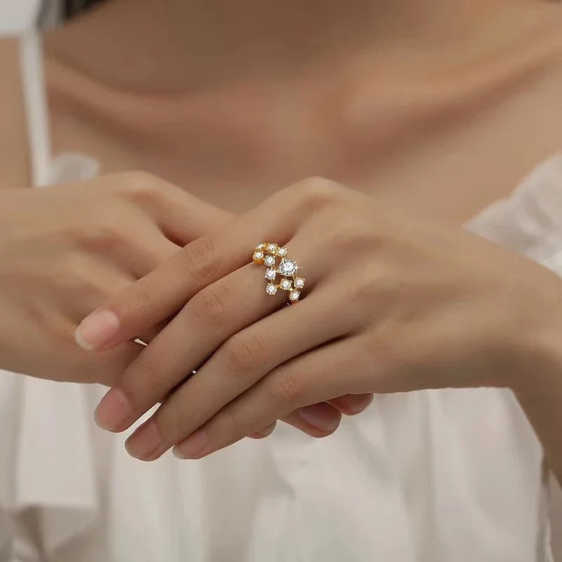 Prinsyl - Stylish Crystal Ring