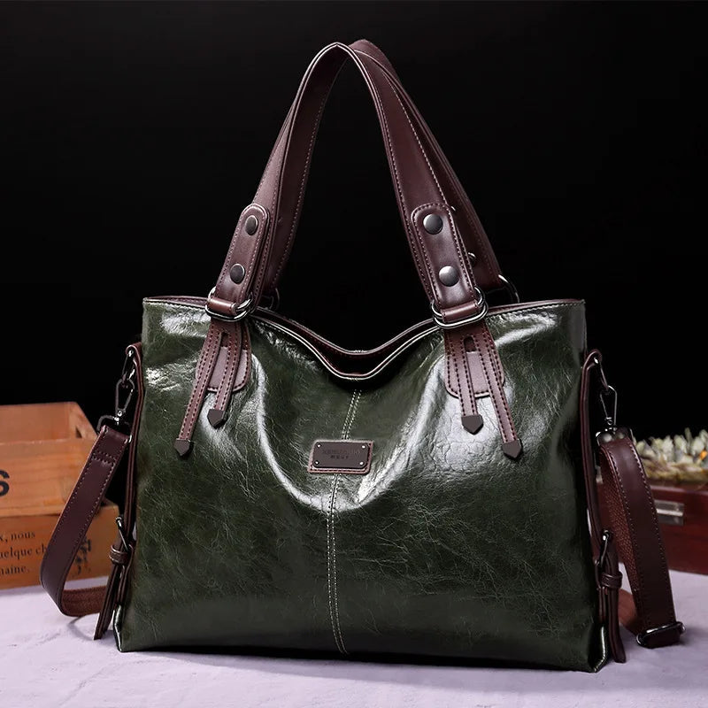 Delfine - Classic Charm Bag
