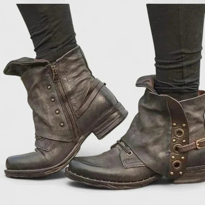 Savannah - Bold Rivet Boots