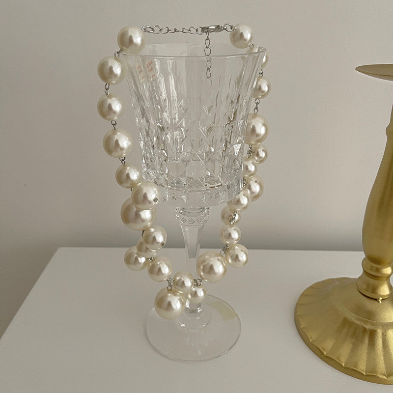 Londa - Elegant Pearl Necklace