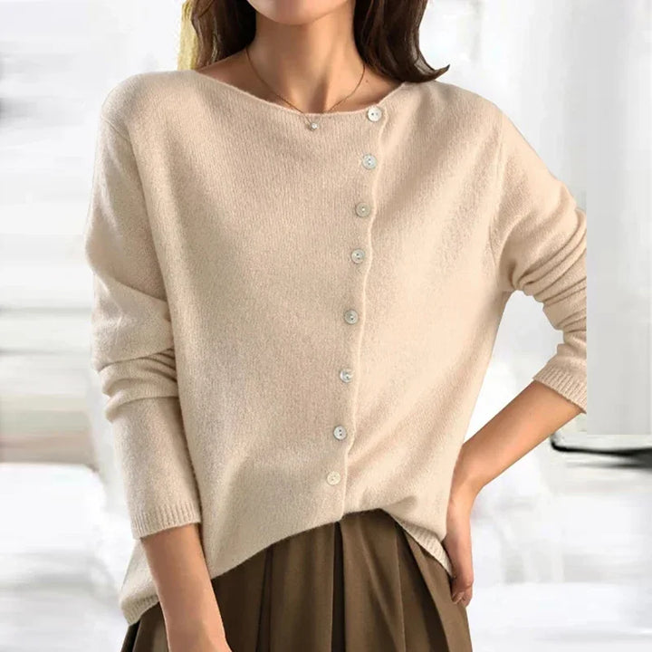 Amalia - Casual Buttoned Sweater