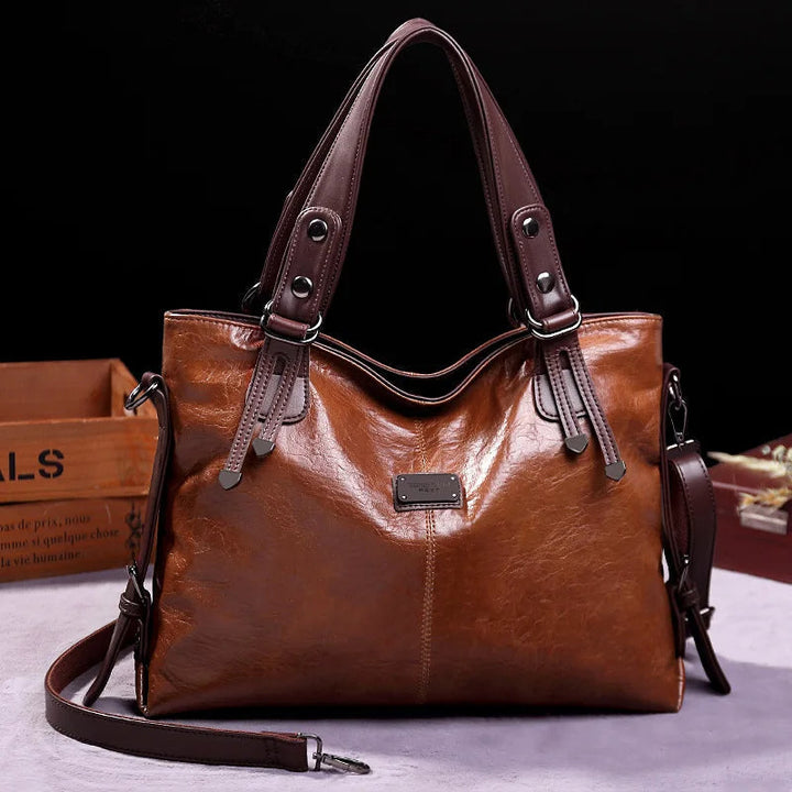 Delfine - Classic Charm Bag