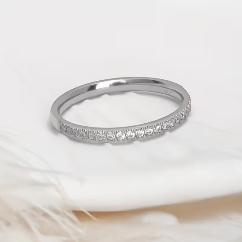 Abria - Elegant Shine Ring