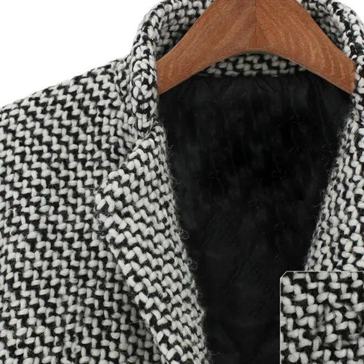 Victoria - Timeless Houndstooth Blazer