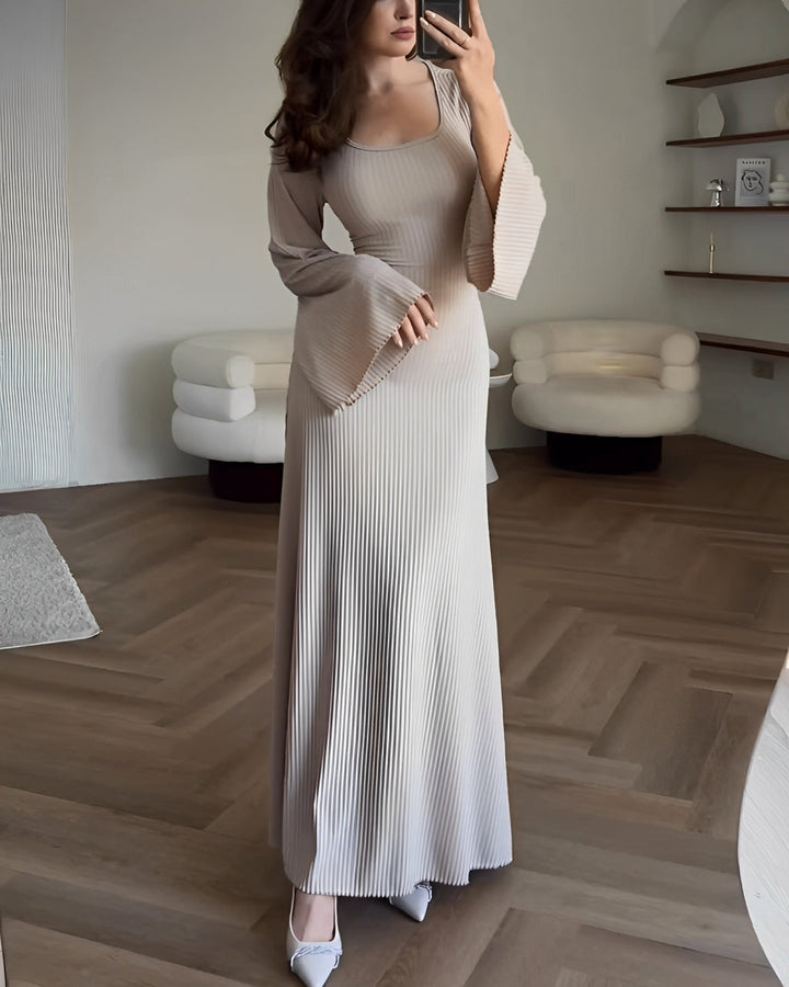 Vaela - Effortless Comfy Dress
