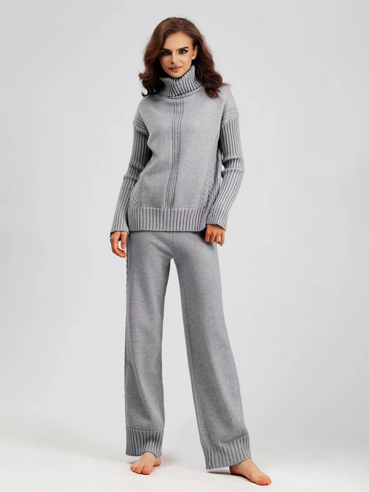 Adriana - Cozy Turtleneck Set