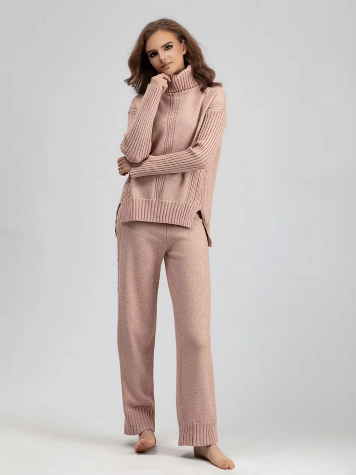 Adriana - Cozy Turtleneck Set