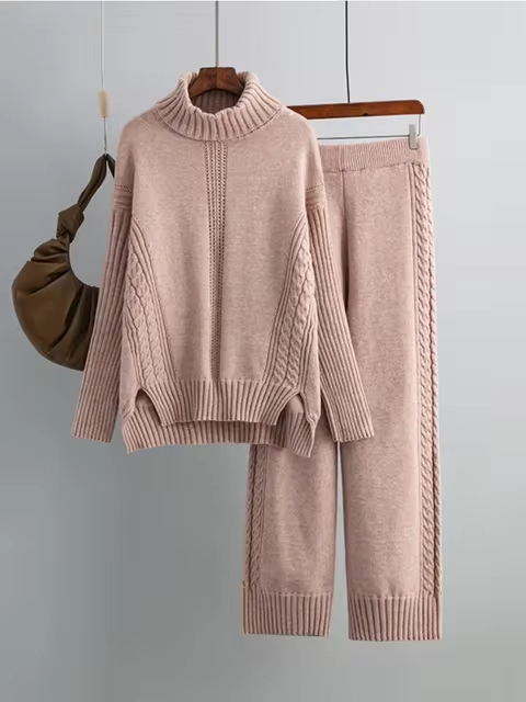 Adriana - Cozy Turtleneck Set