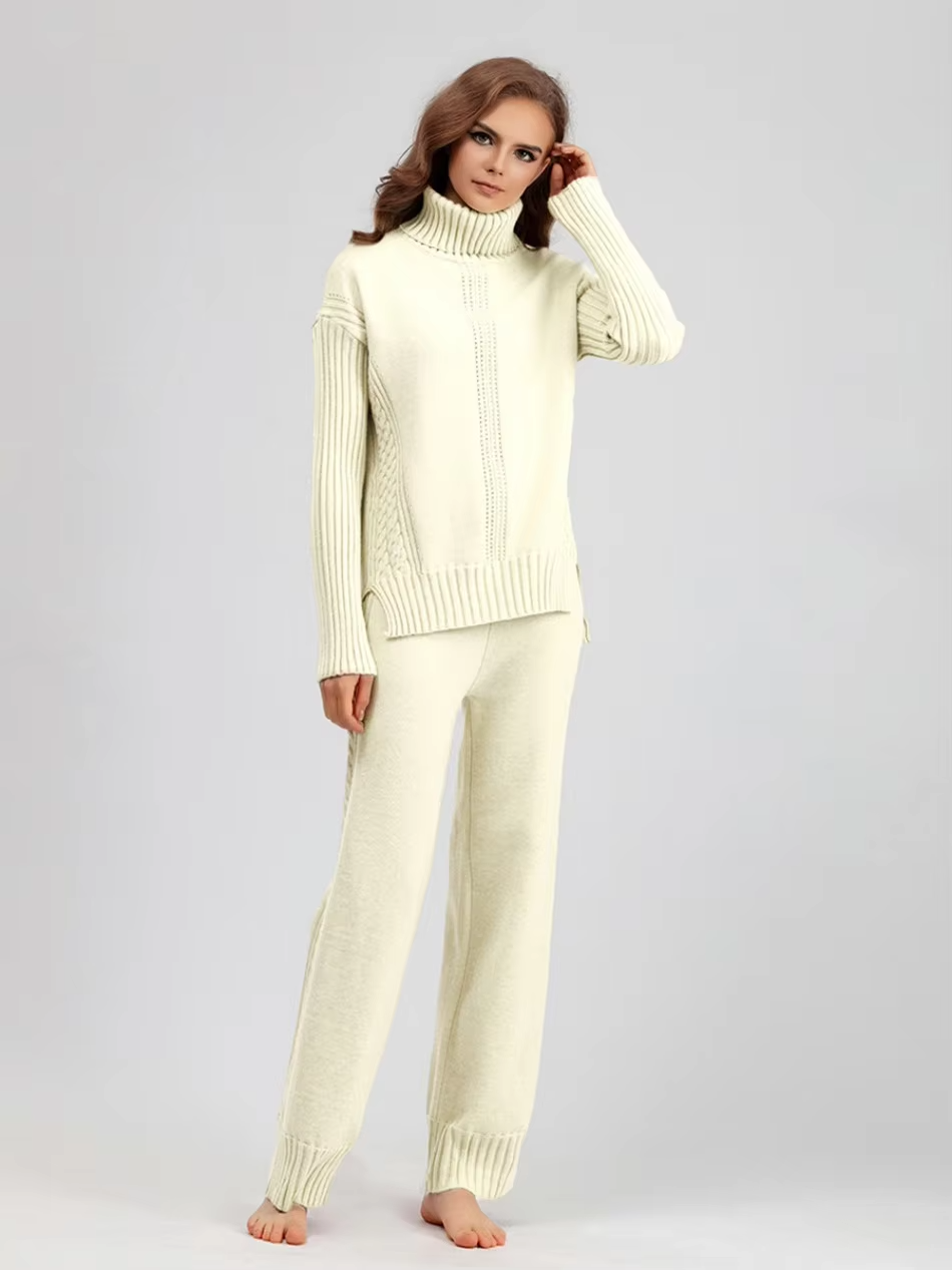 Adriana - Cozy Turtleneck Set
