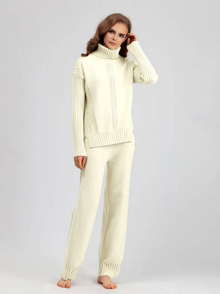 Adriana - Cozy Turtleneck Set