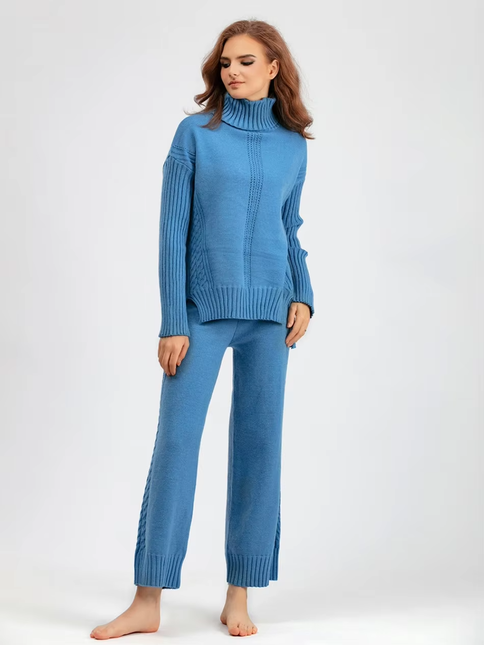 Adriana - Cozy Turtleneck Set