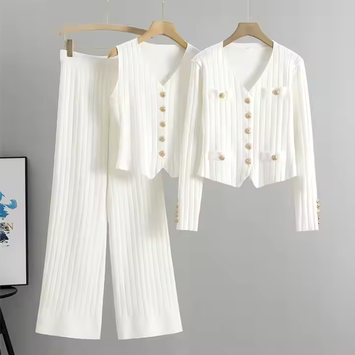 Jaymie - Timeless Elegance Set