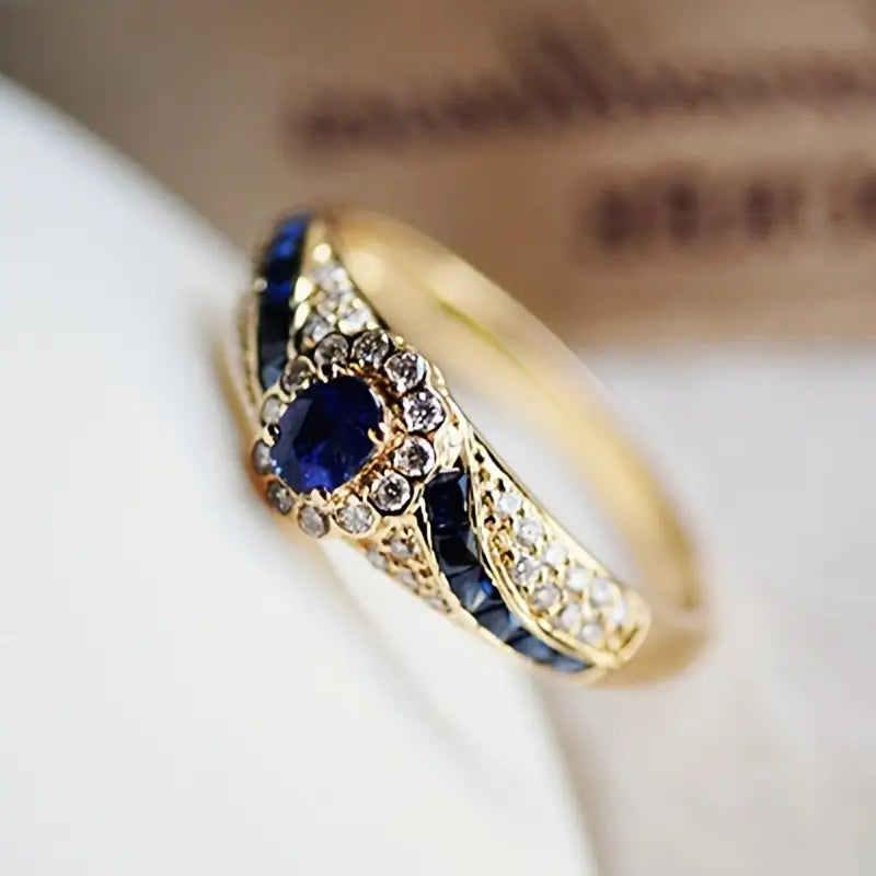 Evelissa - Vintage Royale Ring