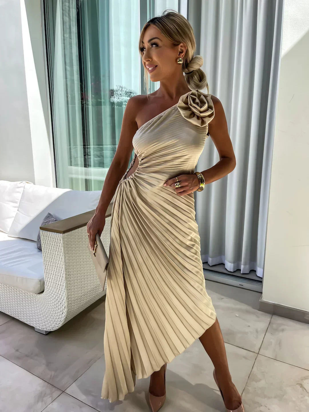 Marivelle - Pleated Glamour Dress