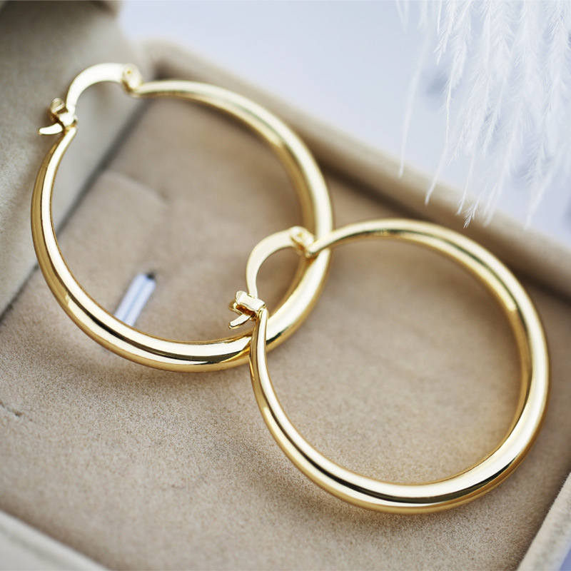 Haille - Vintage Golden Hoops