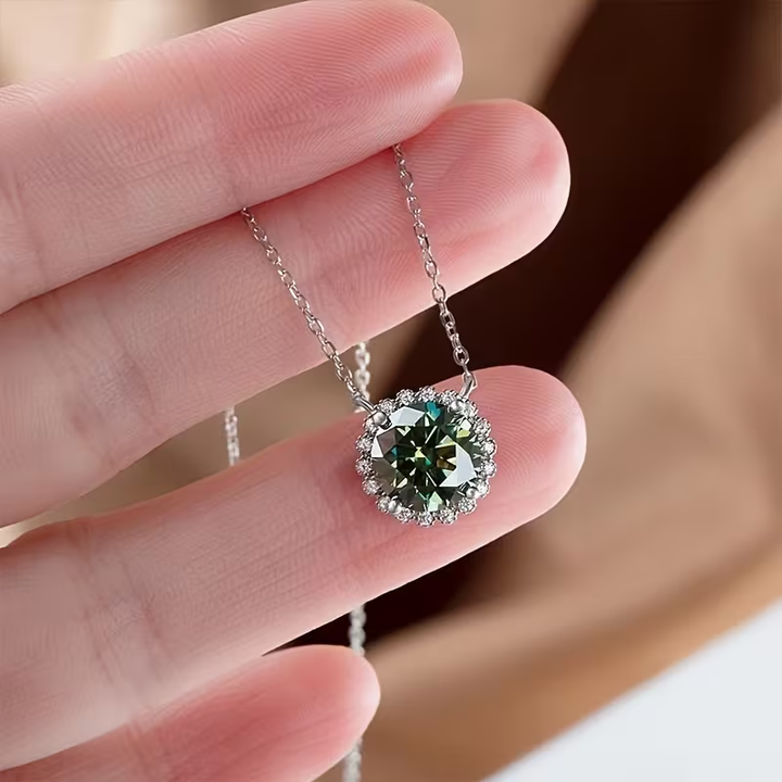 Zarla - Moss Agate Geometric Round Necklace