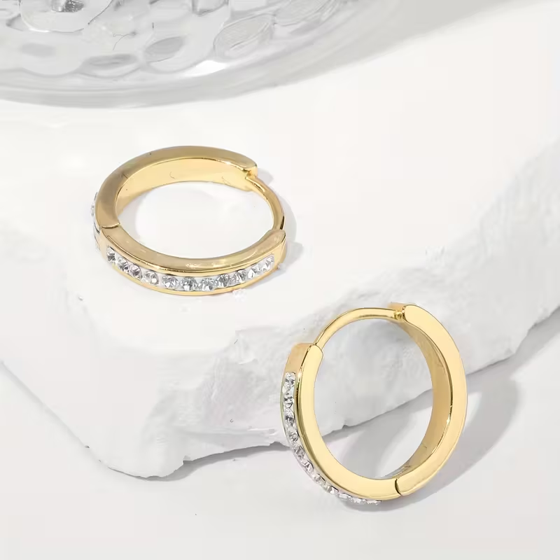 Michelle - Fashion Hoop Earrings