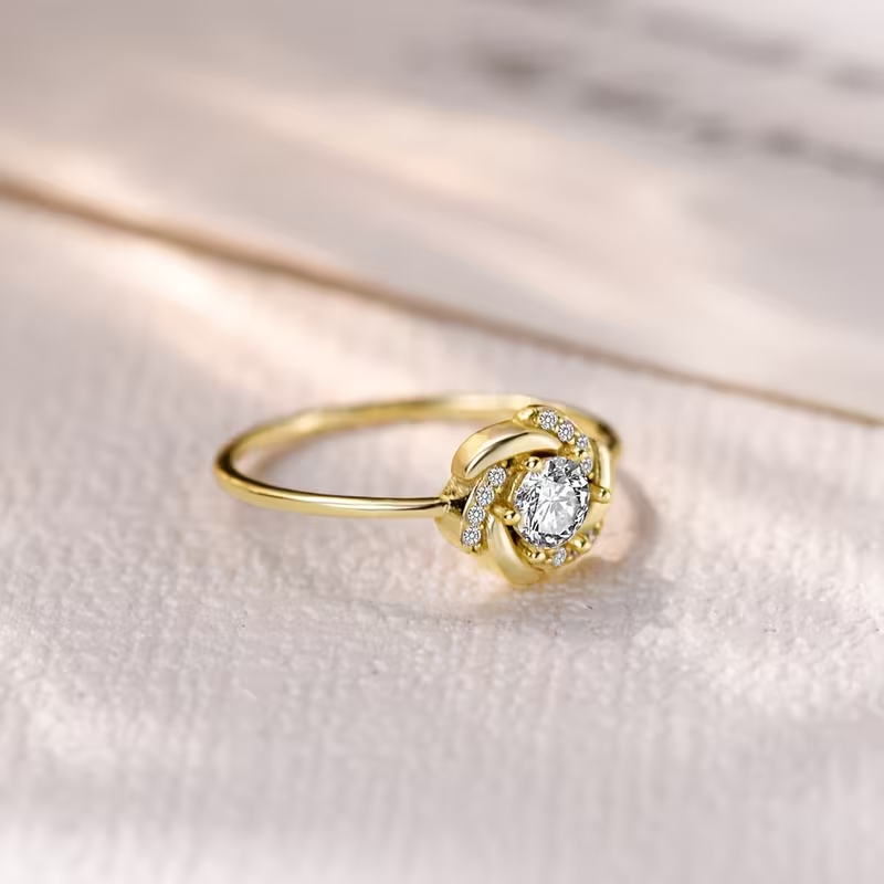 Tallie - Flower Sparkling Ring