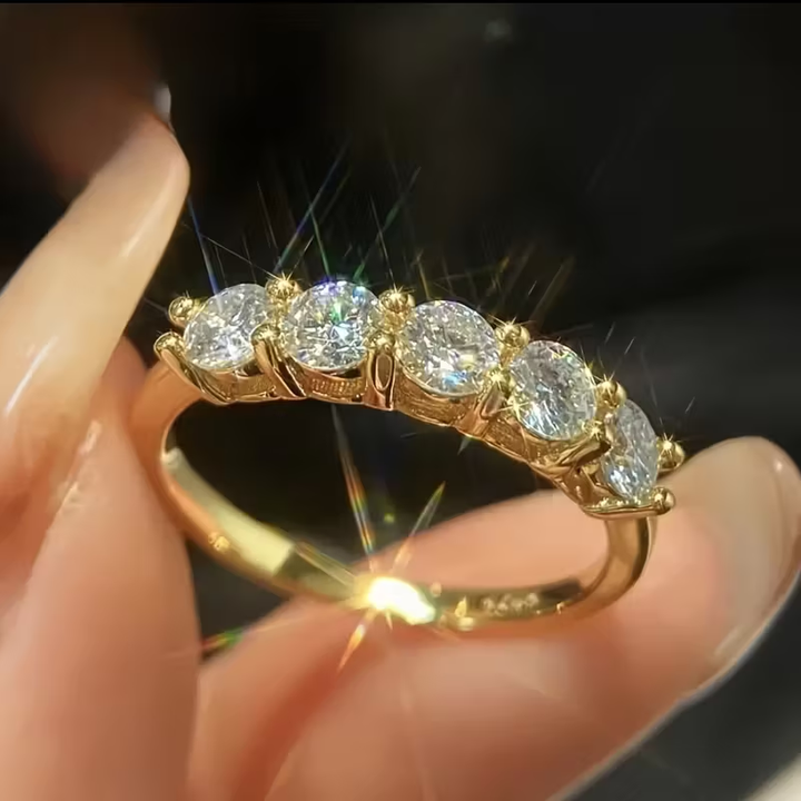 Iliana - Retro Elegant Ring