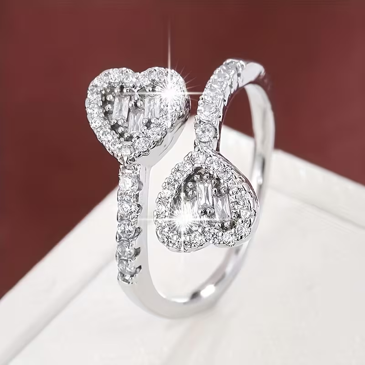 Lorelia - Adjustable Heart Shape Ring