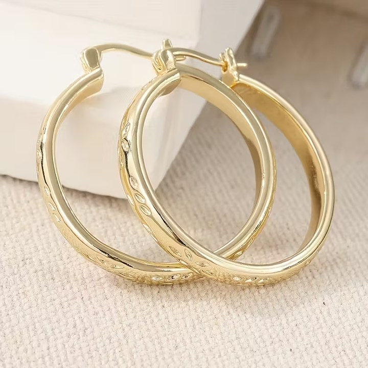 Jenny - Retro Golden Hoop Earrings
