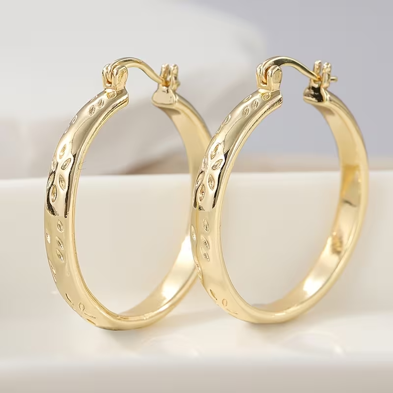 Jenny - Retro Golden Hoop Earrings