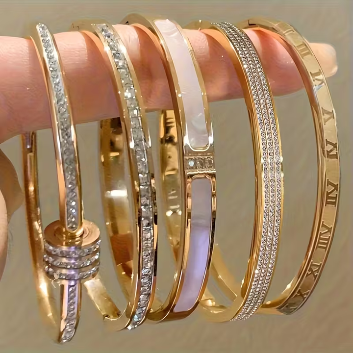 Xyza - Elegant Bracelet Set