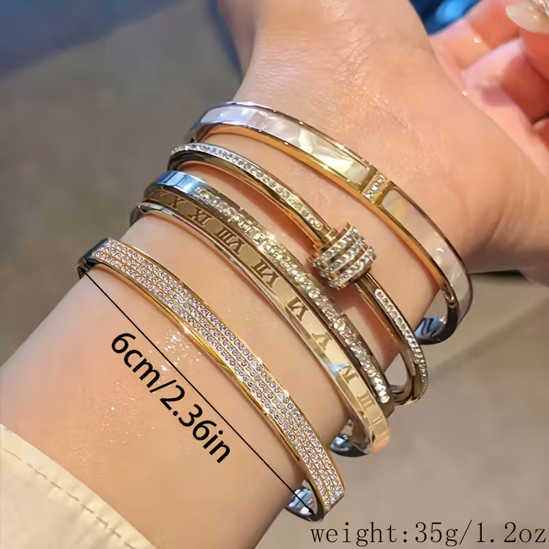 Xyza - Elegant Bracelet Set