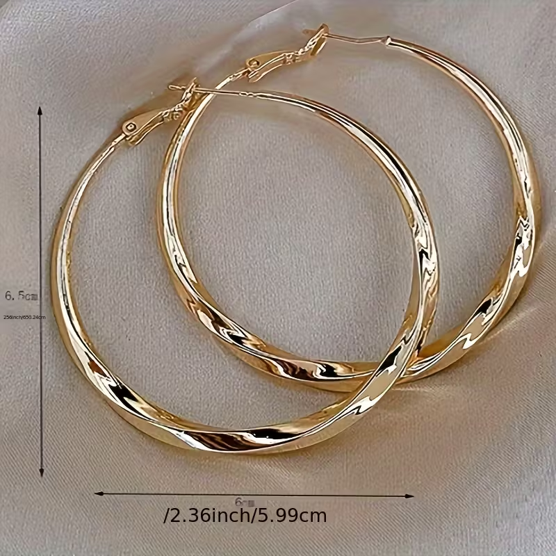 Gandra - Elegant Hoop Earrings