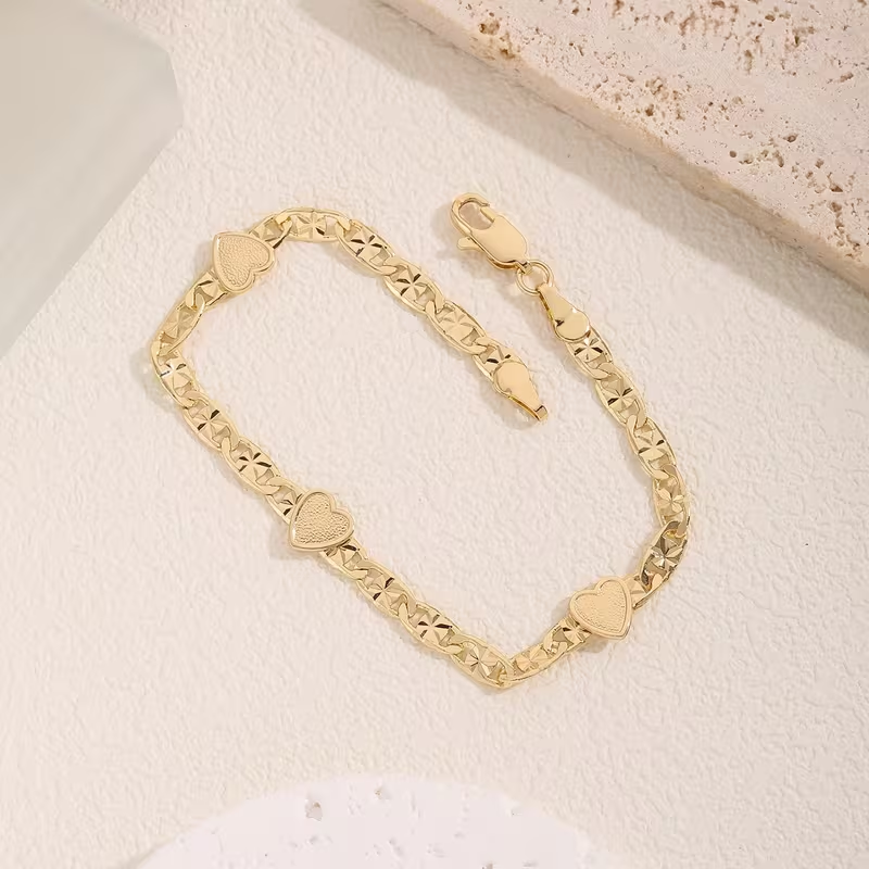 Xyra - Heart Chain Bracelet