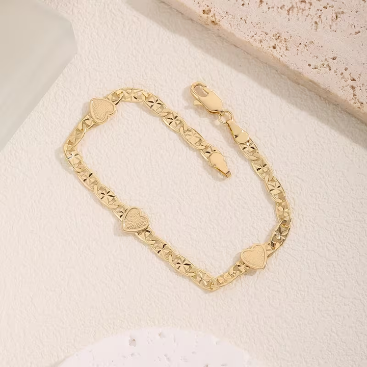 Xyra - Heart Chain Bracelet